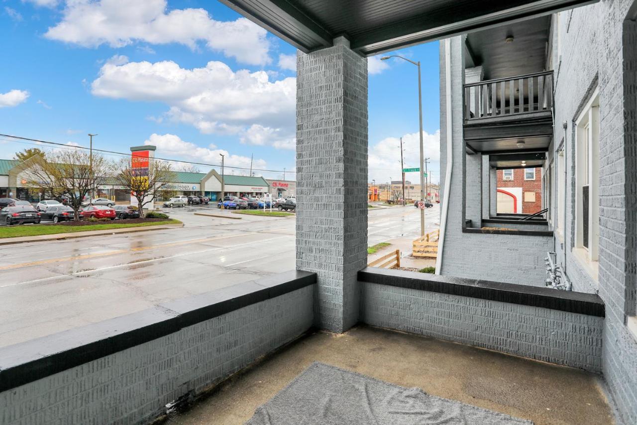 The Village Downtown West Indianapolis Luaran gambar