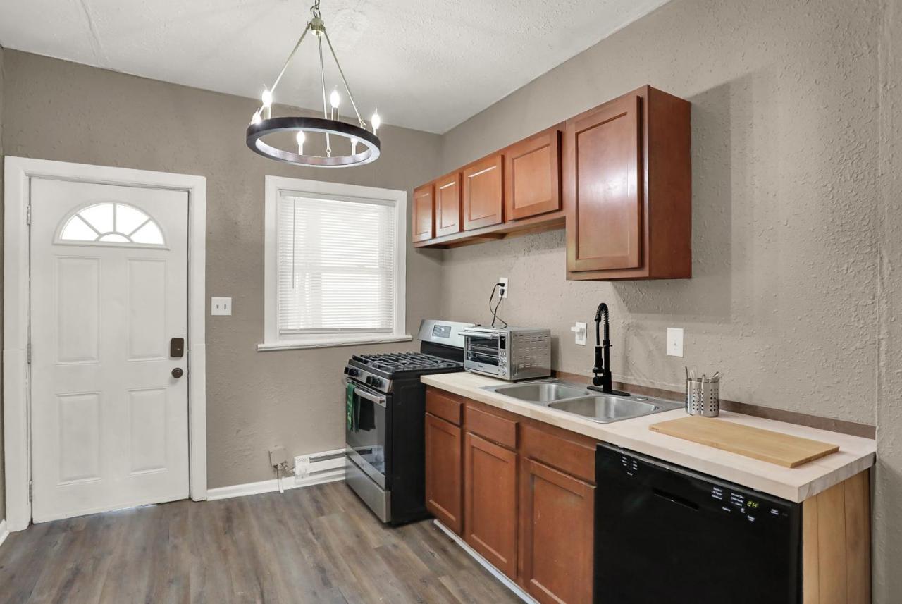 The Village Downtown West Indianapolis Luaran gambar