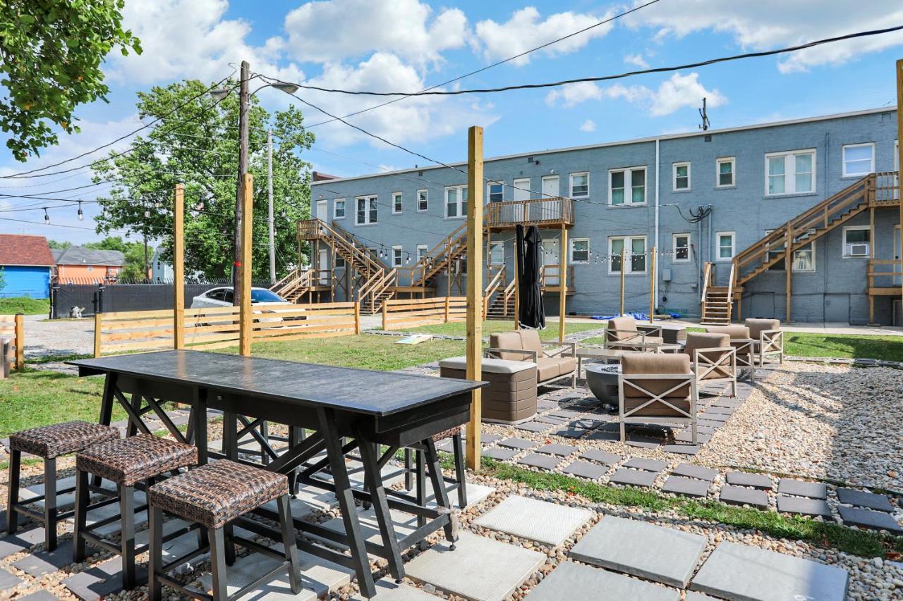 The Village Downtown West Indianapolis Luaran gambar