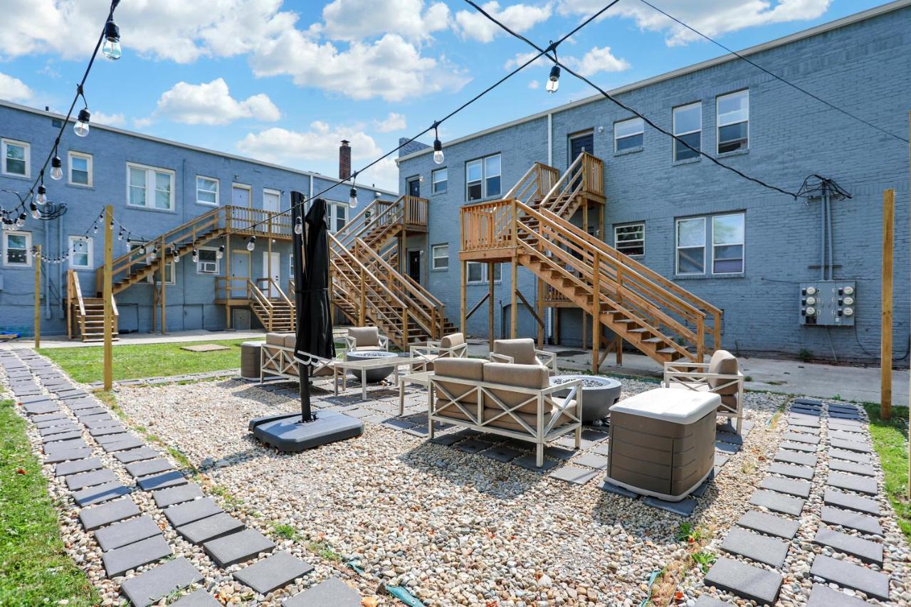 The Village Downtown West Indianapolis Luaran gambar